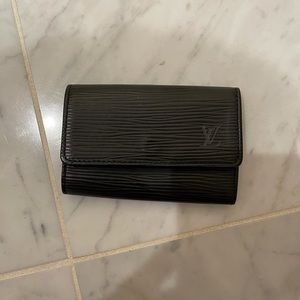 Vintage Louis Vuitton epi leather keychain holder